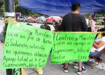 Foto: Adrián Gaytán // Los manifestantes decidieron mantener el plantón que instalaron desde la semana.