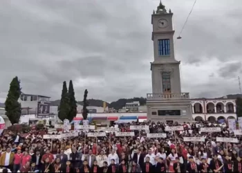 Más de 450 estudiantes de Cbtis y Cetis de las ocho regiones de Oaxaca participaron en la etapa estatal.