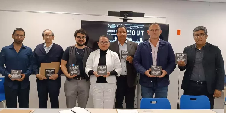 Fotos: Lisbeth Mejía Reyes // Presentan colegios de arquitectos el libro "Antes del último out. Memoria historiográfica del parque deportivo de béisbol Eduardo Vasconcelos".