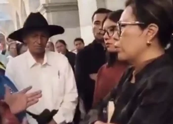 Foto: Tomada de archivo // Presuntos funcionarios del gobierno de Oaxaca se confrontaron anoche con profesores de la Sección 22.