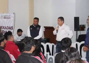 Se agregó que esta situación ha provocado que la mayoría de las personas caigan en extorsiones directas, pensando que están ayudando a sus seres queridos.