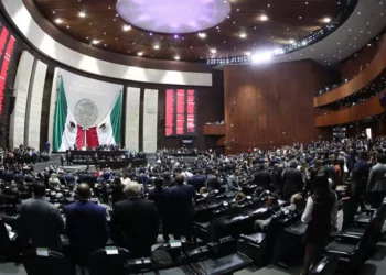 Aumentan diputados en 113 mil pesos su dieta mensual