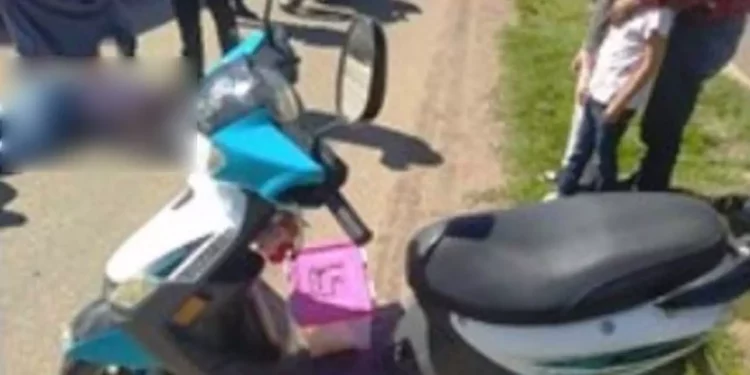 Daños materiales y una lesionada deja accidente.