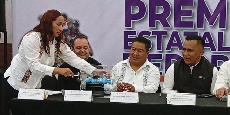 Foto: Leobardo García Reyes // El jurado calificador quedó conformado por tres bloques.