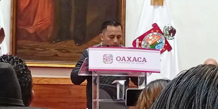 Fotos: Leobardo García Reyes // El responsable del deporte en el estado presentó el Nacional de Skateboarding.
