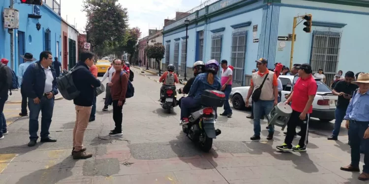 Foto: Jesús Santiago // Los manifestantes decidieron mantener sus tiendas de campañas en el corazón del Centro de la Ciudad