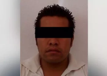 Cuatro años de prisión a conductor que ignoró la luz roja y causó una muerte en Etla