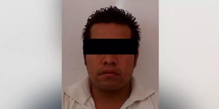 Cuatro años de prisión a conductor que ignoró la luz roja y causó una muerte en Etla