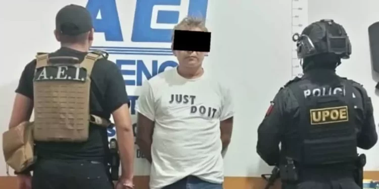 Autoridades trasladan a S.O.S., detenido en Chihuahua tras ocho años prófugo por homicidio en San Esteban Atatlahuca, Mixteca.