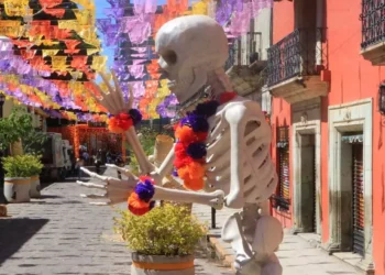 Fotos: Adrián Gaytán // Adornos, sin alma y alejados de las tradiciones oaxaqueñas.