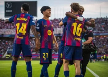Fermín López firma triplete y el Barça golea 6-1 al Olympiacos en Champions