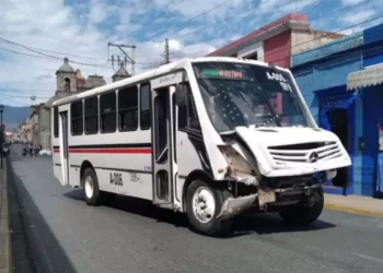 Ahora sí, van contra chatarras;  retiran a partir de enero urbanos viejos