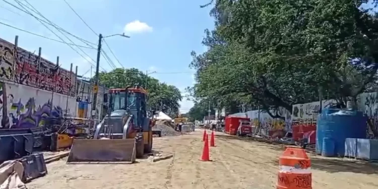 Construcción de estadio desata protestas: escuelas y vecinos exigen soluciones inmediatas