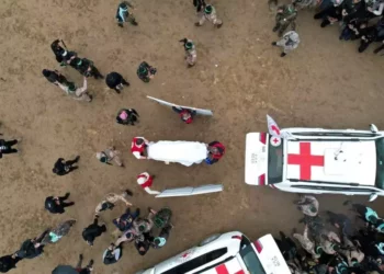 El grupo paramilitar islámico entregó los restos de cuatro personas, tres civiles y un comandante del ejército de Israel.