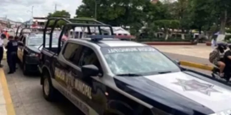 El accidente dejó sólo daños materiales.