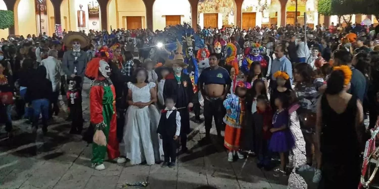 El Paseo de los Fieles Difuntos “Viko Kuii Ndii” llenará de luz, color y tradición las calles de Huajuapan.