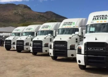 Huachicol fiscal trasnacional: FGR investiga a empresarios de EE. UU. por contrabando de combustibles ligados al CJNG