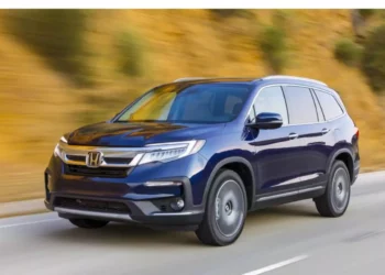 Profeco lanza alerta por fallas en autos Honda y Acura