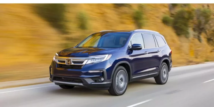 Profeco lanza alerta por fallas en autos Honda y Acura