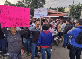 Logran suspensión de obras del parque lineal