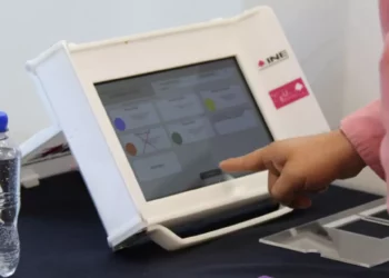 “Truenan” partidos voto por internet desde el primer debate