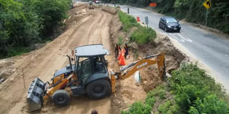 Avance de 27% en la carretera de Salina Cruz-Zihuatanejo: Sheinbaum