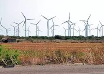 Profepa entrega certificados de Industria Limpia a 2 parques eólicos