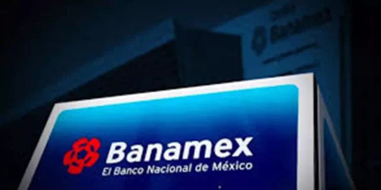 Presentan Chico Pardo solicitud por Banamex; ¿afectará a clientes?