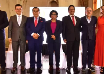 Celebra AMHyMO 60 Aniversario
