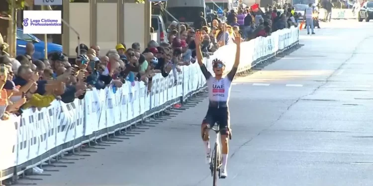 Una más a la cuenta: Isaac del Toro gana el Giro del Veneto 2025