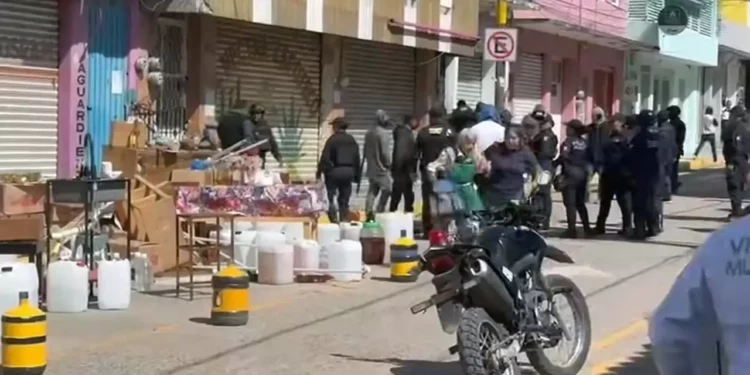 Los detenidos son señalados como presuntos responsables de haber ingresado de manera violenta al domicilio de tres plantas.