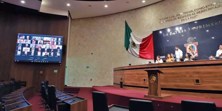 Foto: Congreso de Oaxaca // La 66 legislatura, entre el desinterés, el ausentismo y las sesiones virtuales o “híbridas”-