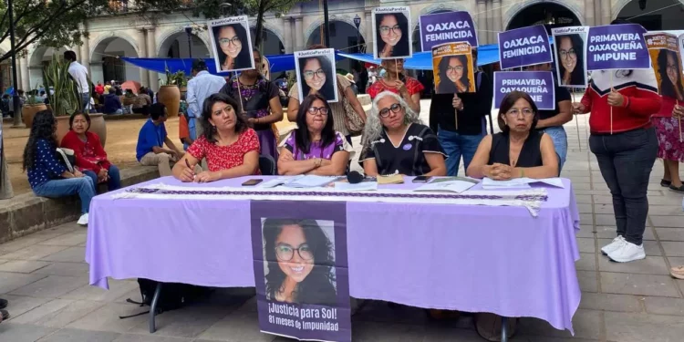 La periodista y el Consorcio para el Diálogo Parlamentario y la Equidad, exigieron que las víctimas sean escuchadas y que las resoluciones no sean tardía ni simbólicas.