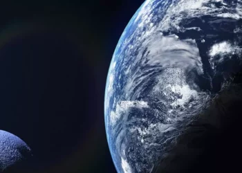 ¡No es broma! NASA confirma existencia de una “segunda luna”
