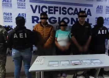 Desmantelan célula de narcomenudeo en Monte Albán: tres detenidos en operativo metropolitano