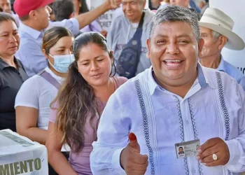 Fotos: internet – cortesía // Roberto Pérez Delgado repetirá en San Pedro Ixtlahuaca.