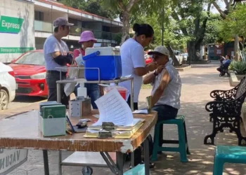 Foto: Yadira Sosa // Además de aplicar la vacuna contra Covid-19, las diferentes instituciones de salud contarán con las dosis contra influenza y neumococo.