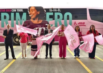 Celebra ADO 14 años de Caravana Rosa con un incremento del 14% en mastografías gratuitas.