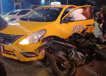 Pareja de motociclistas arrollada en la carretera al Fortín