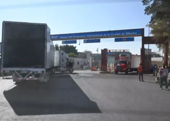 La reforma robustece los requisitos que los agentes aduanales y las agencias aduanales deben cumplir para realizar su trabajo.