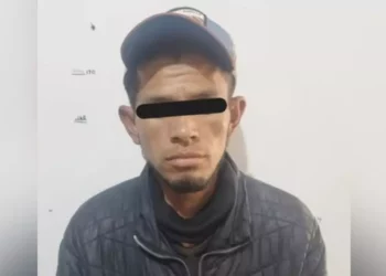 Cae presunto criminal con arma hechiza y droga en Tlaxiaco: hallan también cámara robada