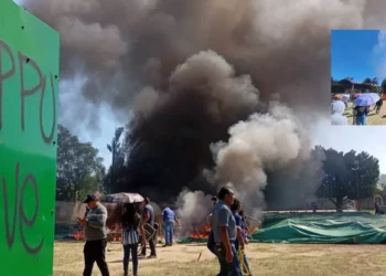 ¡Ulises Ruiz bajo fuego! Sección 22 sabotea asamblea de México Nuevo en Oaxaca