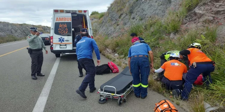 Foto: cortesía // Claudia perdió el control de su motocicleta Itálika y derrapo en el Libramiento.