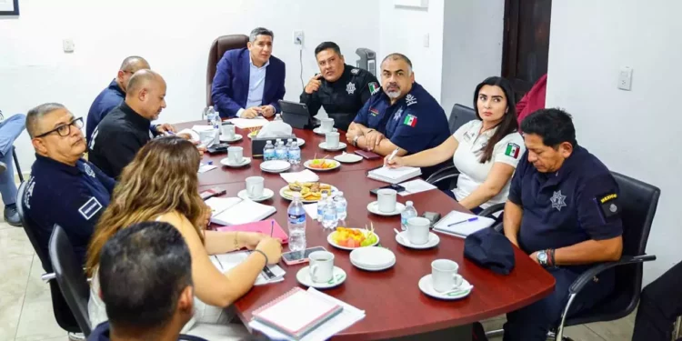 Policías patrullarán el panteón general de Oaxaca; la vigilancia crece cuando llegan los visitantes.