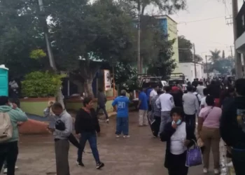 VIDEO | “Paz en papel, caos en la plaza”: Jornada electoral en San Agustín de las Juntas termina en violencia