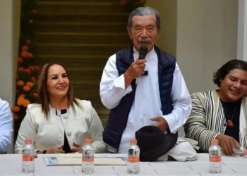 Fotos: Rubén Morales // El artista Shinzaburo Takeda se dijo muy contento con este certamen y los alcances de la edición.