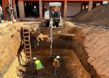 Foto: Municipio de Oaxaca de Juárez // Obras en la zona de pan y comedores de la Central de Abasto.