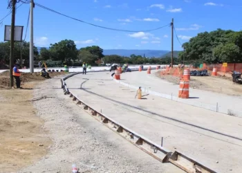 Foto: cortesía // Advierten la próxima apertura del primer tramo de la carretera al aeropuerto.