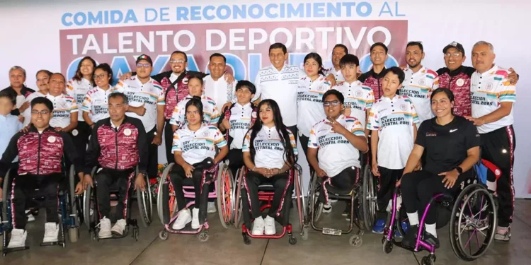Fotos: Leobardo García Reyes // Con una comida se reconoció al talento deportivo.