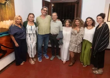 El artista Guillermo Olguín inauguró su exposición “MURMUR” en el Espacio Cultural del Instituto de Ciencias Jurídicas de Oaxaca.